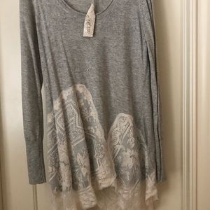Mystree Tunic- NWT sold out!!! Limited style!